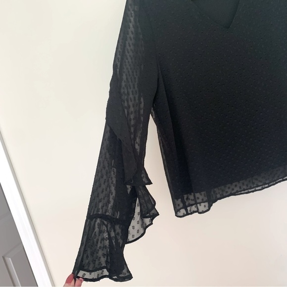 𝅺IZ Buyer Swiss Dot Blouse - Picture 2 of 10